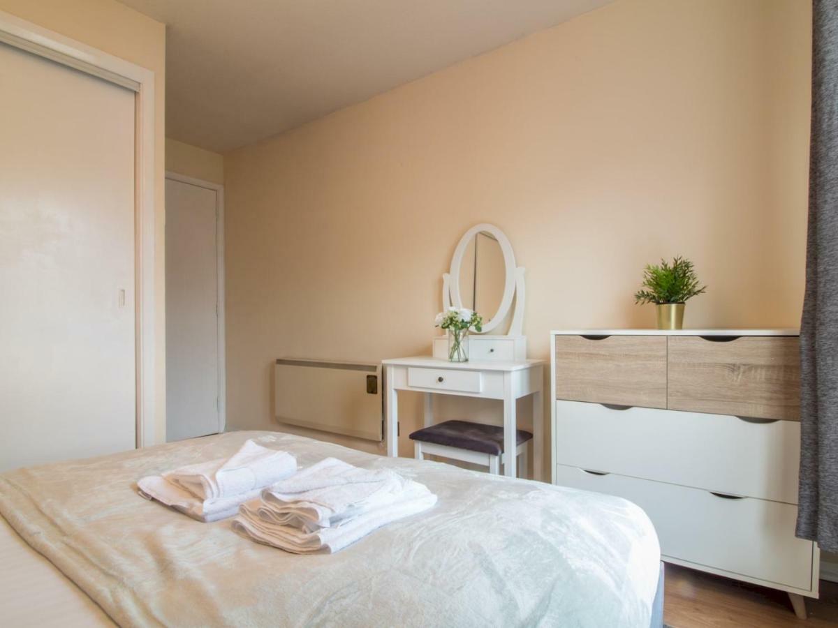 Bright & Tranquil Apartment Near City Centre With Free Parking! 에든버러 외부 사진