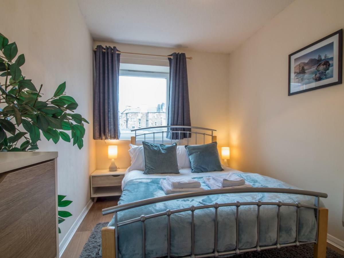 Bright & Tranquil Apartment Near City Centre With Free Parking! 에든버러 외부 사진