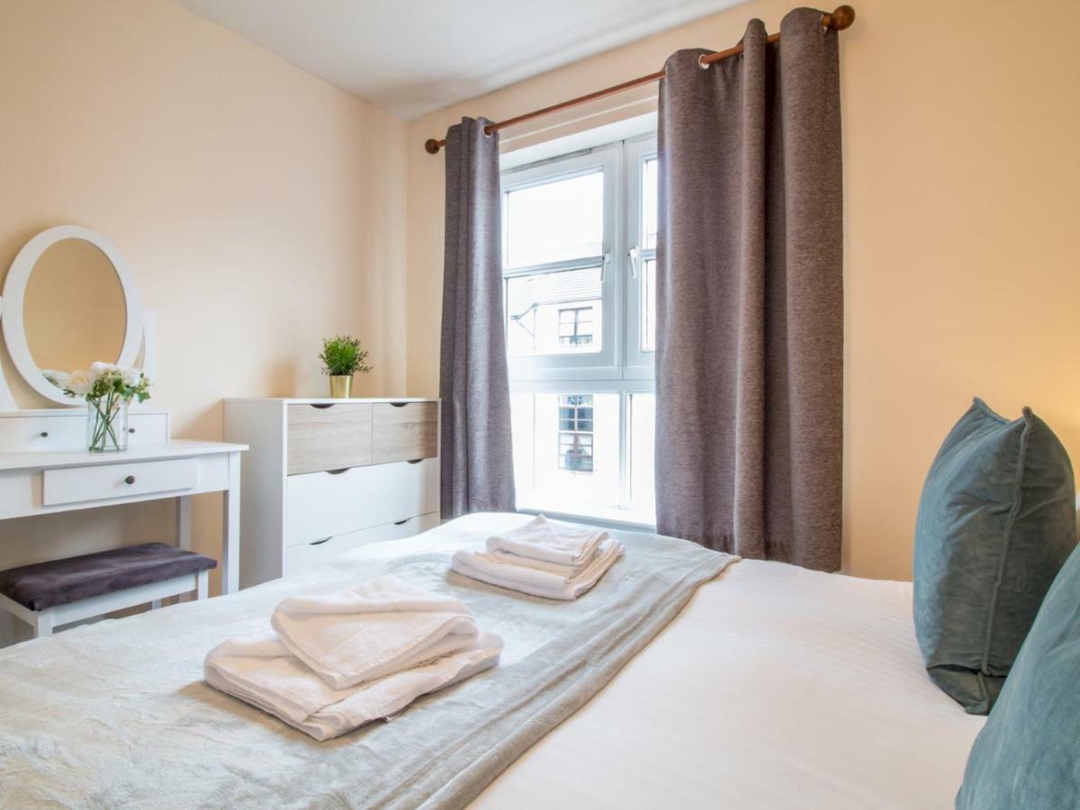 Bright & Tranquil Apartment Near City Centre With Free Parking! 에든버러 외부 사진